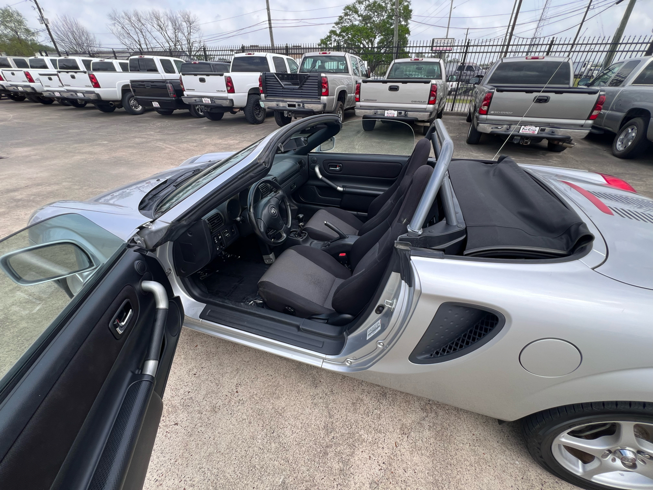 Toyota MR2 Spyder Convertible 2002 Toyota MR2 Spyder Convertible 2002