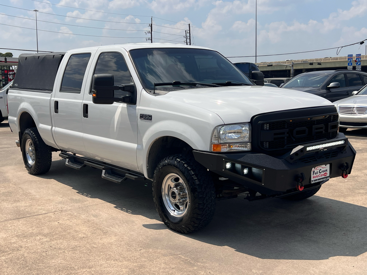 Ford F-350 SD Lariat Crew Cab 4WD 2004 Ford F-350 SD Lariat Crew Cab 4WD 2004
