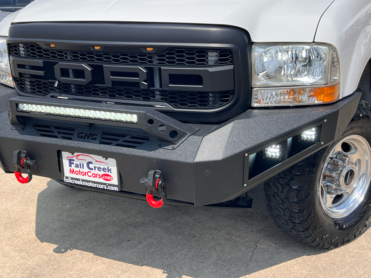 Ford F-350 SD Lariat Crew Cab 4WD 2004 Ford F-350 SD Lariat Crew Cab 4WD 2004