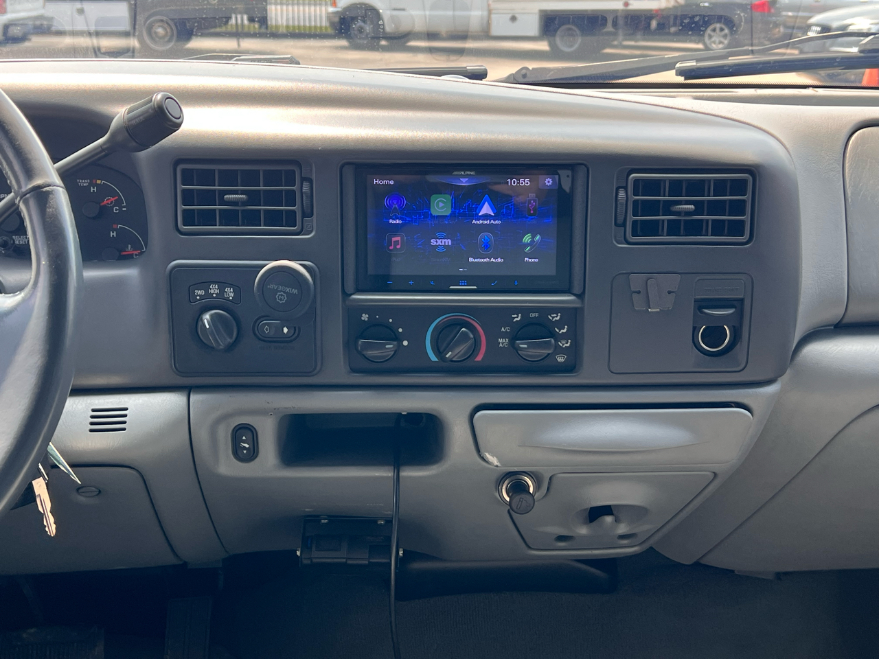 Ford F-350 SD Lariat Crew Cab 4WD 2004 Ford F-350 SD Lariat Crew Cab 4WD 2004