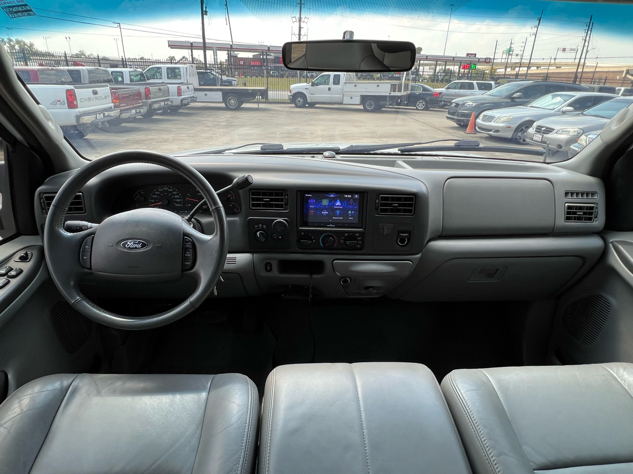 Ford F-350 SD Lariat Crew Cab 4WD 2004 Ford F-350 SD Lariat Crew Cab 4WD 2004