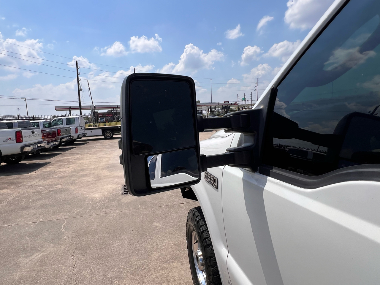 Ford F-350 SD Lariat Crew Cab 4WD 2004 Ford F-350 SD Lariat Crew Cab 4WD 2004