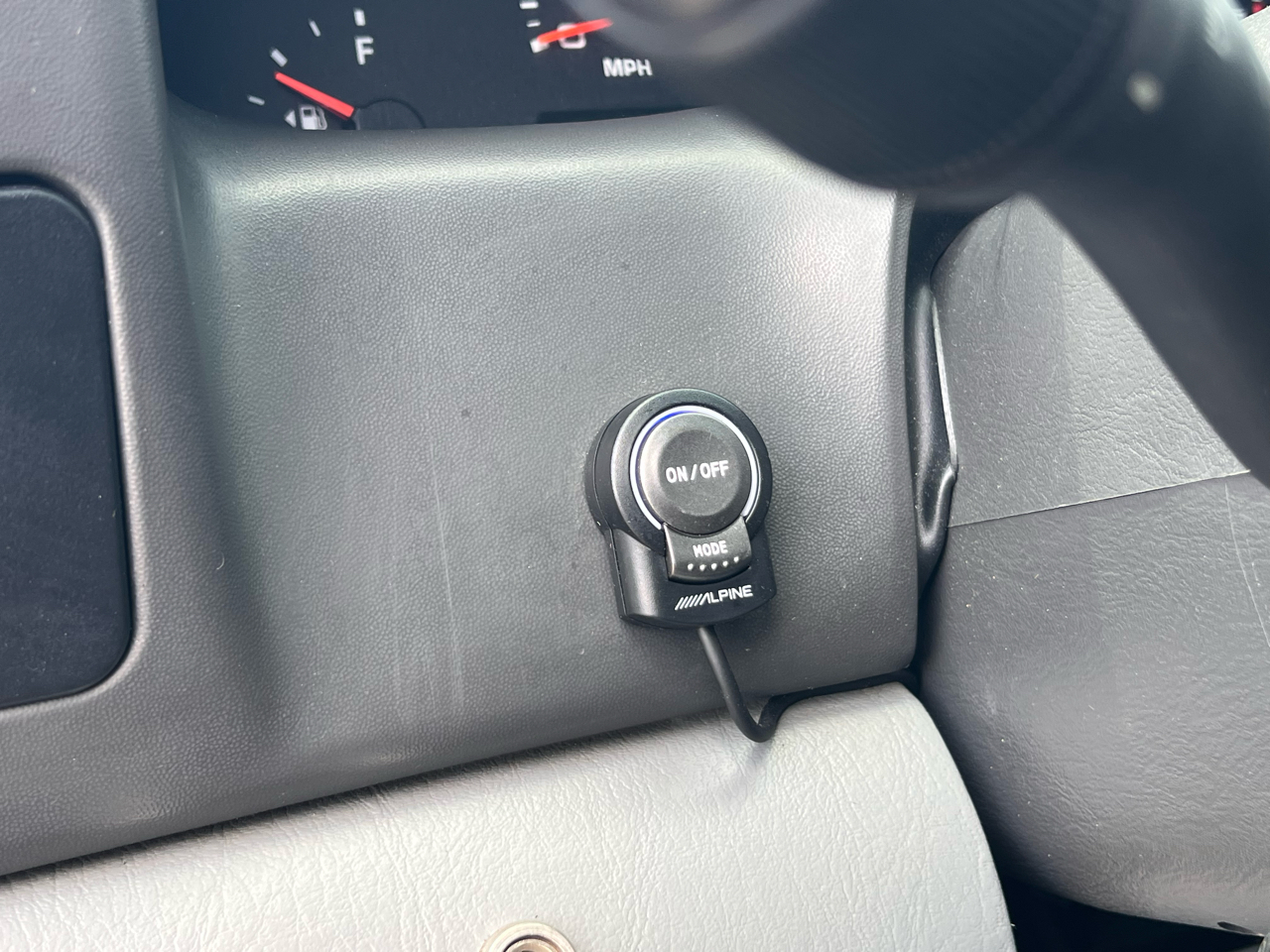 Ford F-350 SD Lariat Crew Cab 4WD 2004 Ford F-350 SD Lariat Crew Cab 4WD 2004