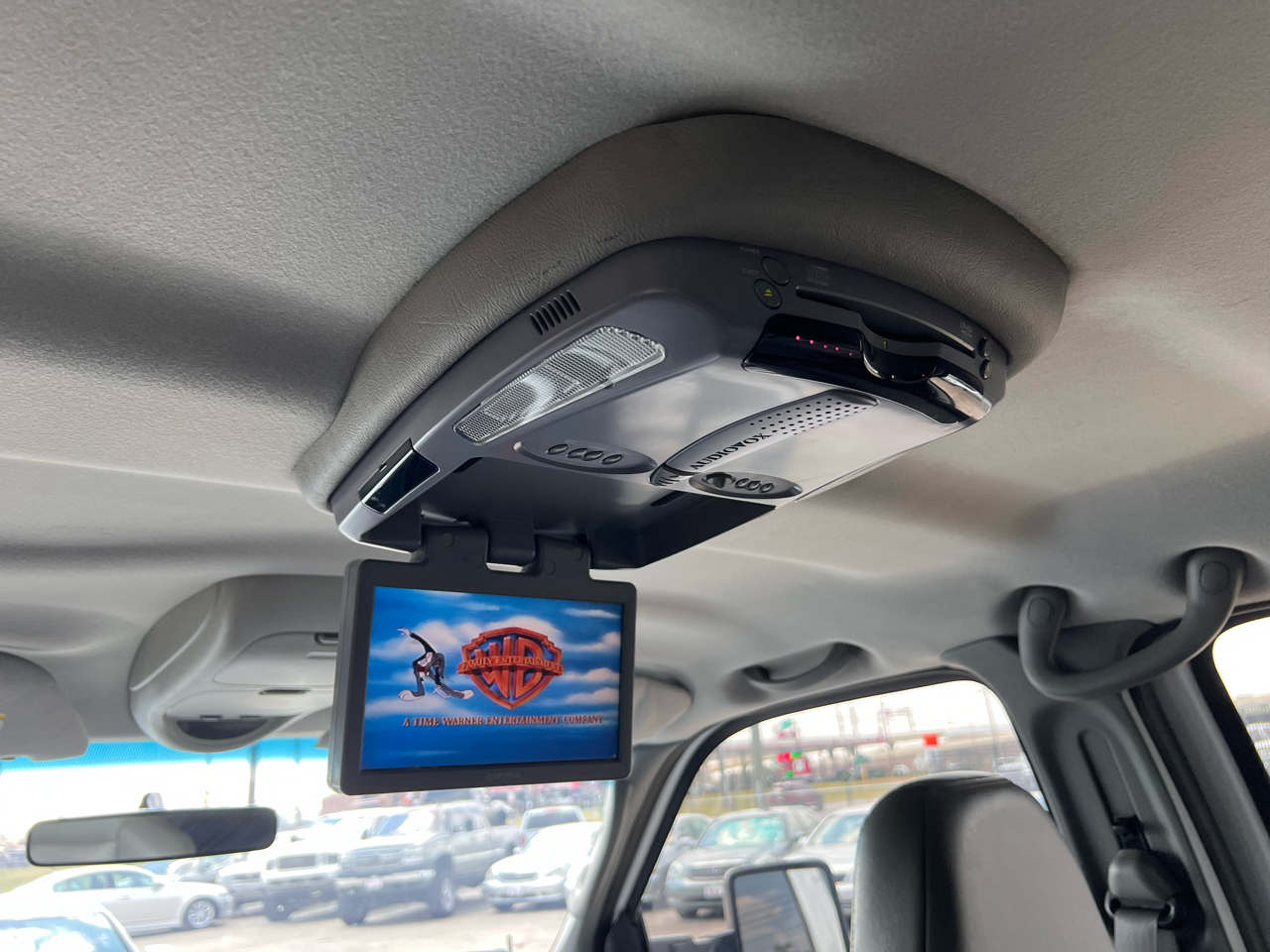 Ford F-350 SD Lariat Crew Cab 4WD 2004 Ford F-350 SD Lariat Crew Cab 4WD 2004