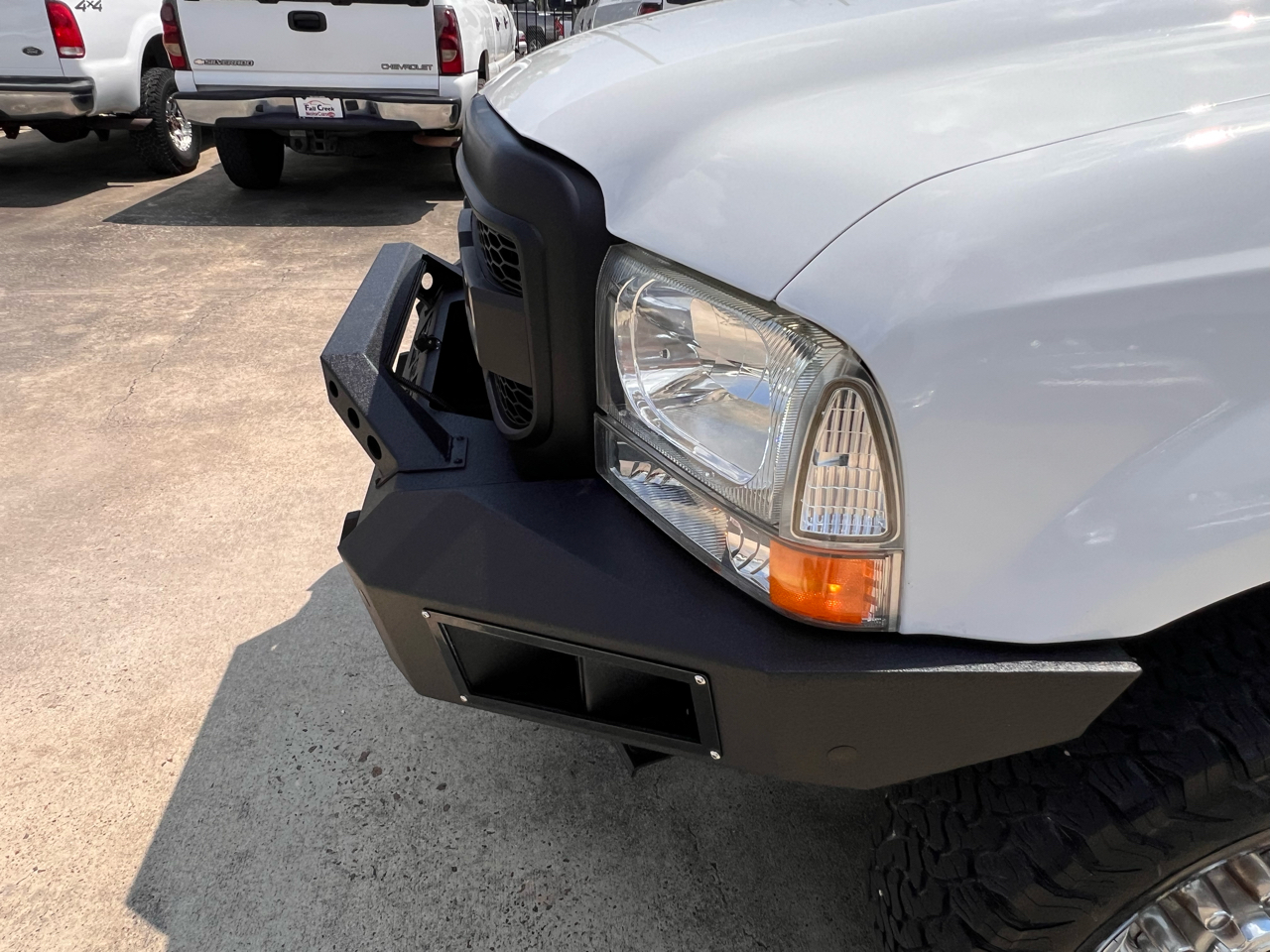 Ford F-350 SD Lariat Crew Cab 4WD 2004 Ford F-350 SD Lariat Crew Cab 4WD 2004