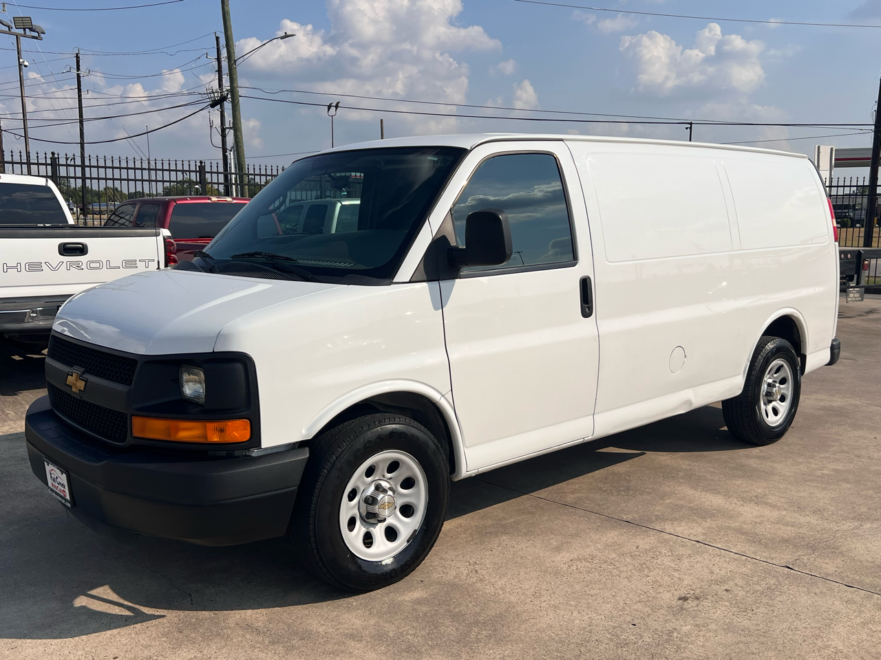 2012 Chevrolet Express 1500 Cargo photo 2