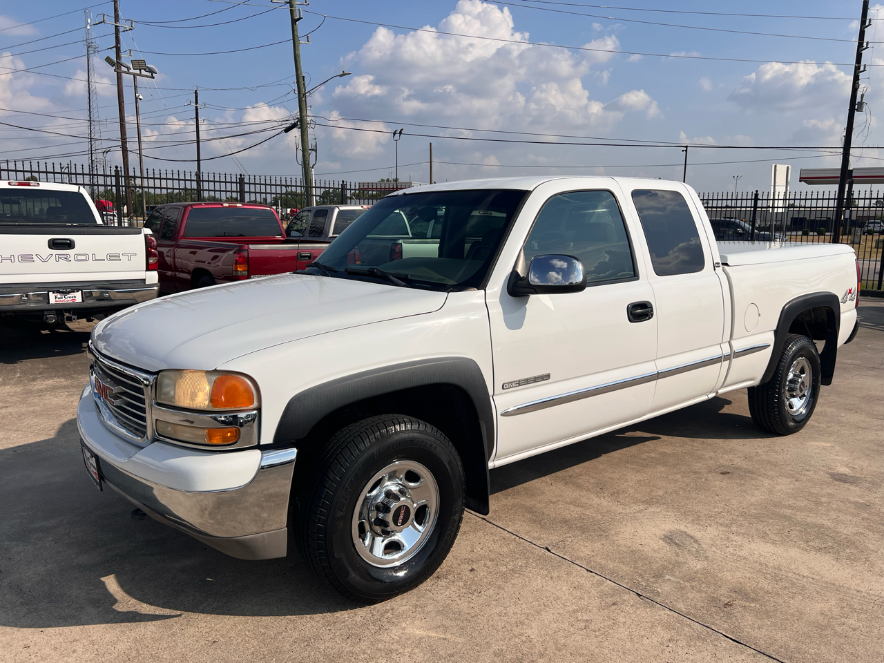 2001 Gmc Sierra 2500 SLE photo 2