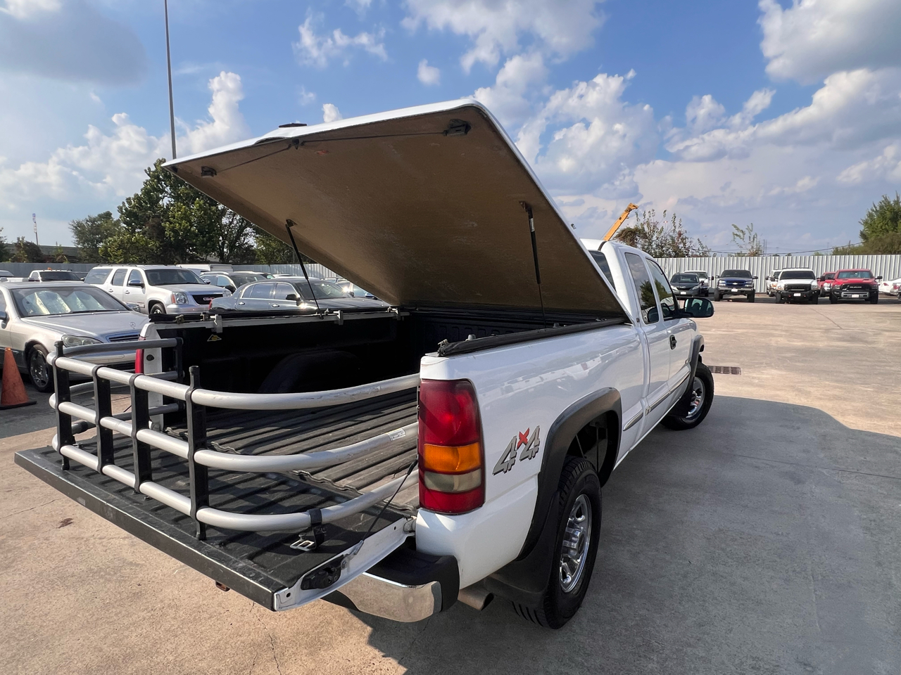 2001 Gmc Sierra 2500 SLE photo 20