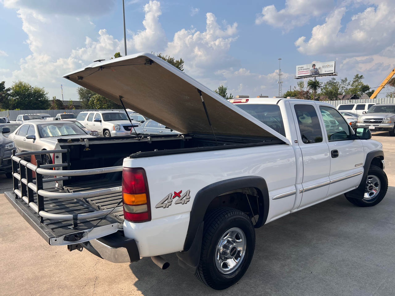 2001 Gmc Sierra 2500 SLE photo 21