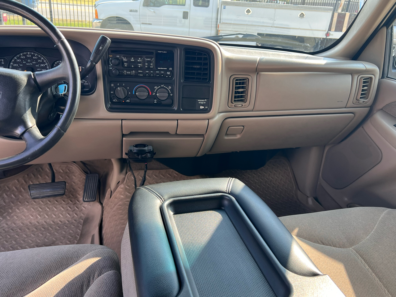2001 Gmc Sierra 2500 SLE photo 30