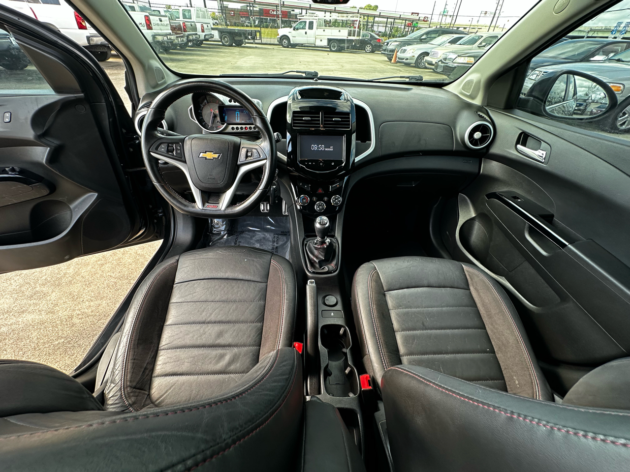 2014 Chevrolet Sonic RS photo 17