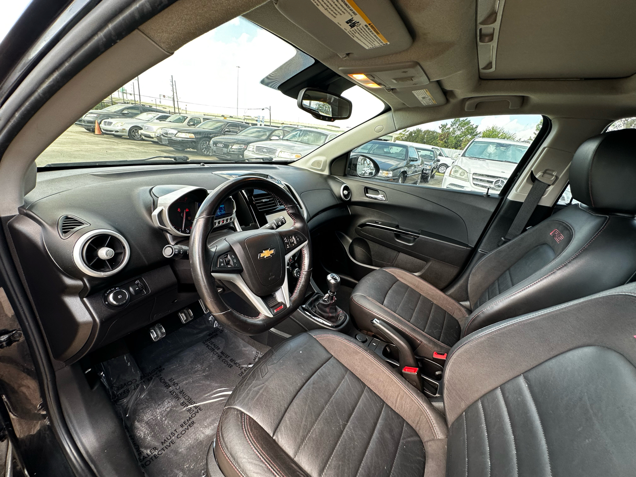 2014 Chevrolet Sonic RS photo 22
