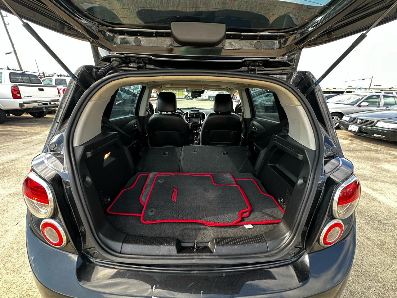 2014 Chevrolet Sonic RS photo 24