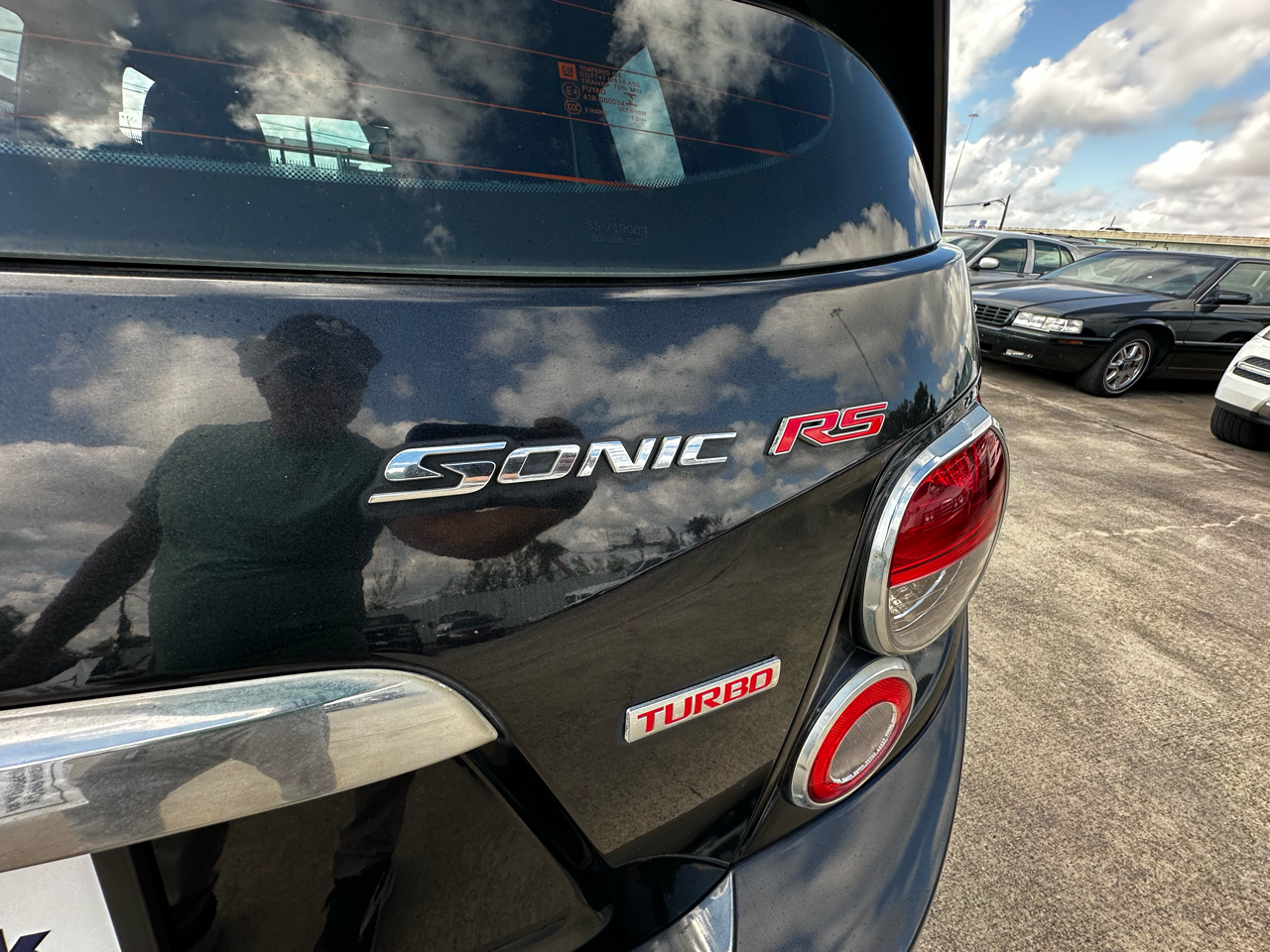 2014 Chevrolet Sonic RS photo 32
