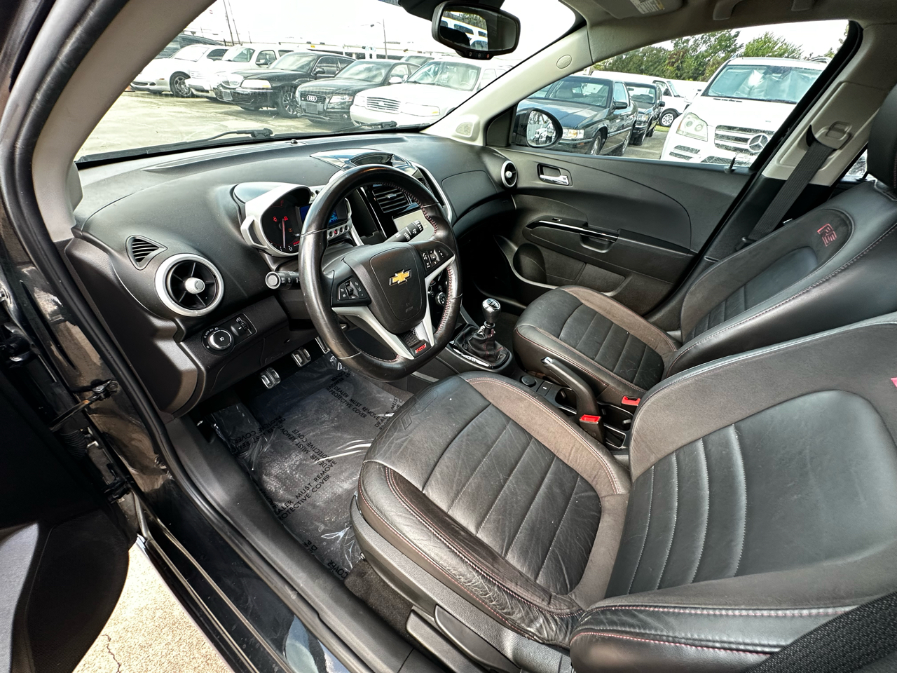 2014 Chevrolet Sonic RS photo 40