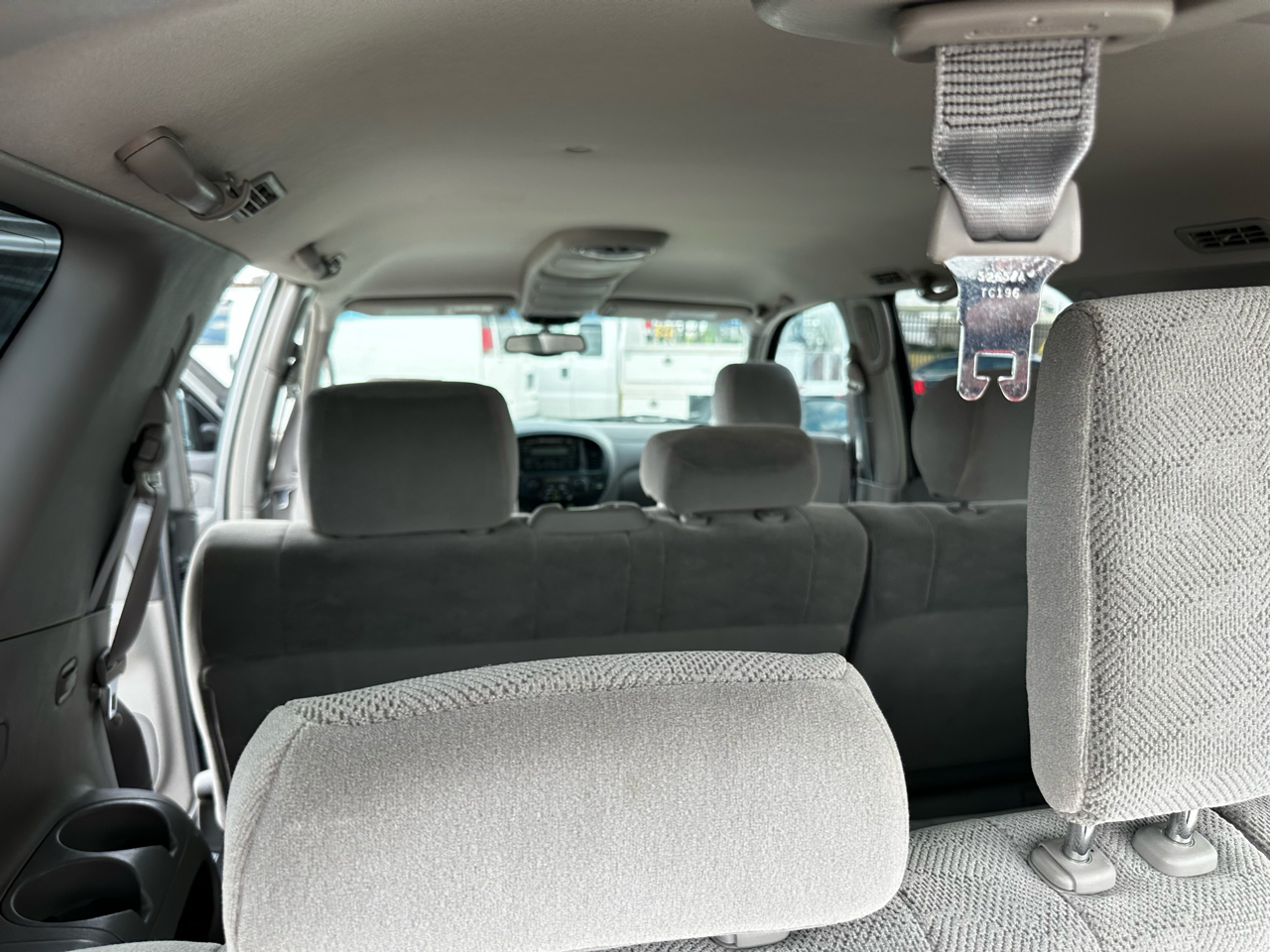 2005 Toyota Sequoia SR5 photo 37