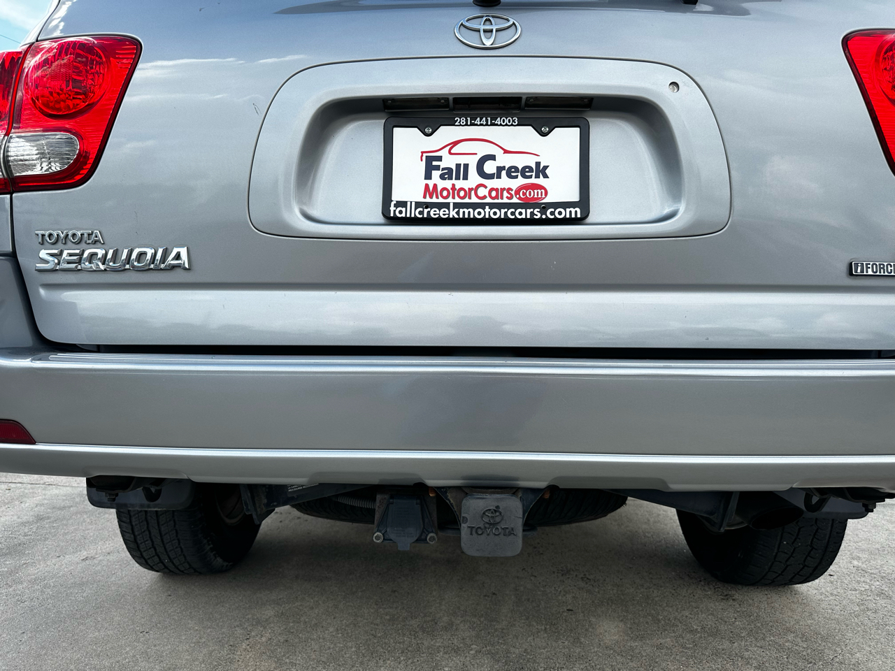 2005 Toyota Sequoia SR5 photo 39
