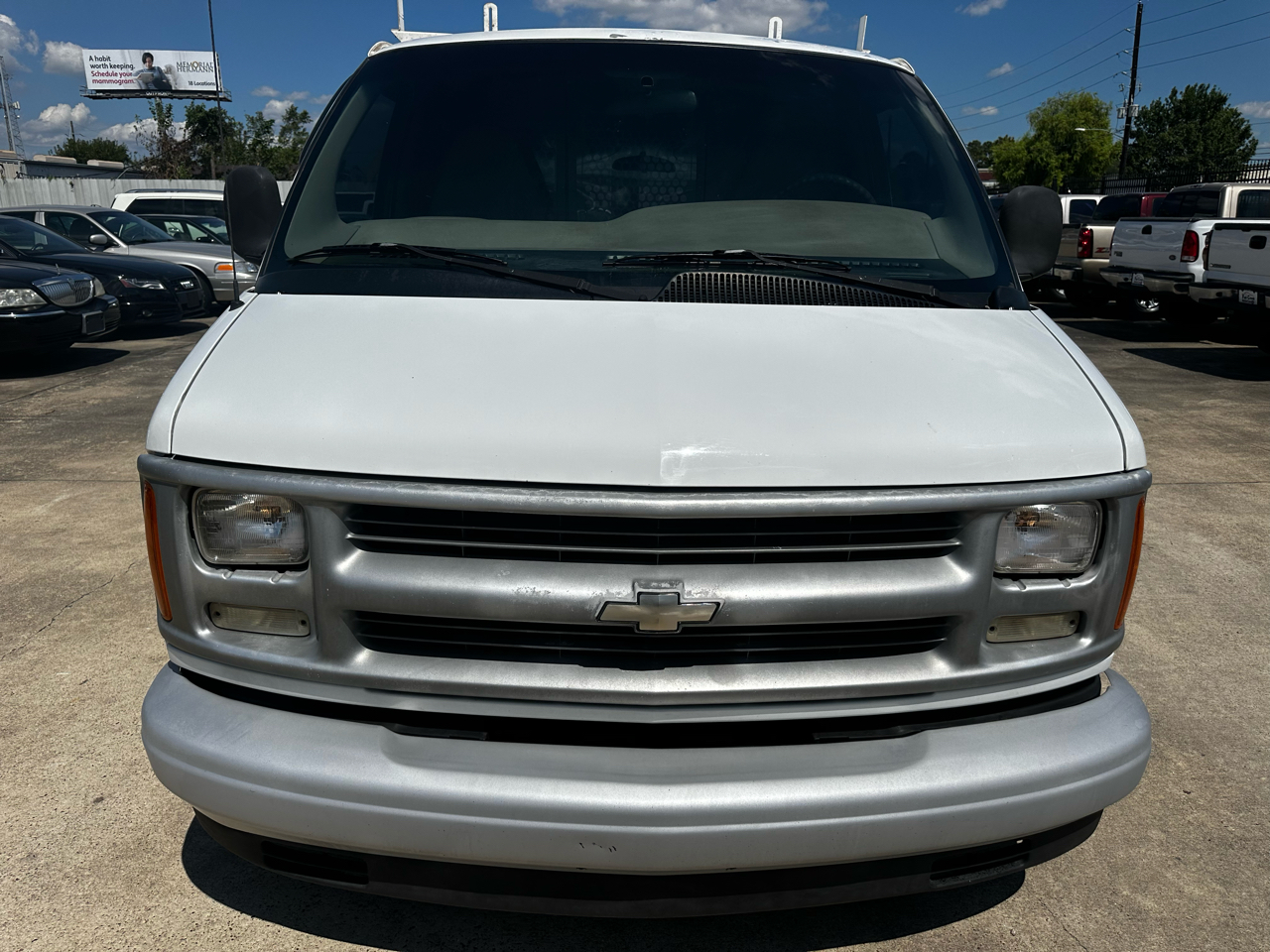 2001 Chevrolet Express 1500 Cargo photo 4