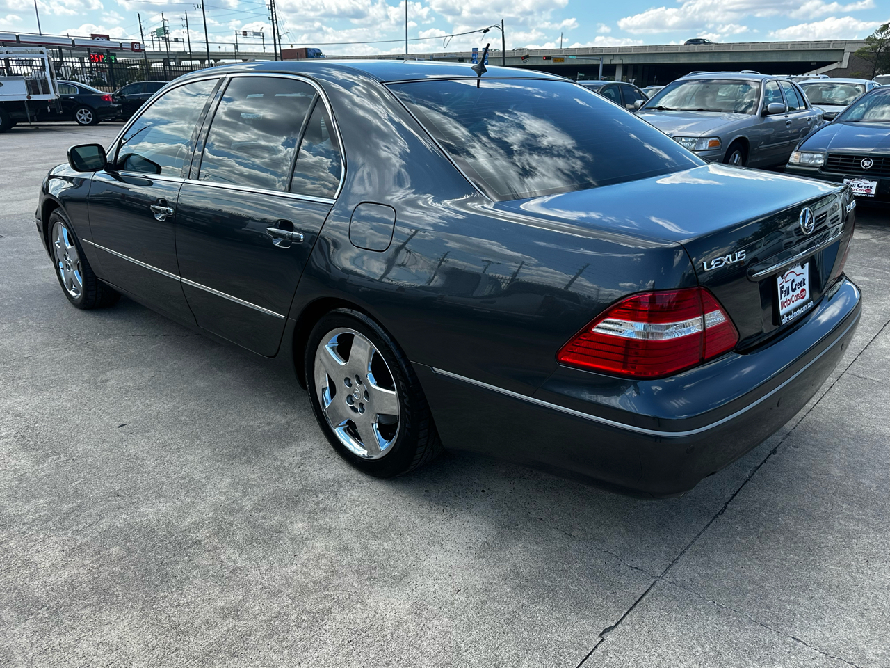 2005 Lexus LS 430 Luxury photo 3
