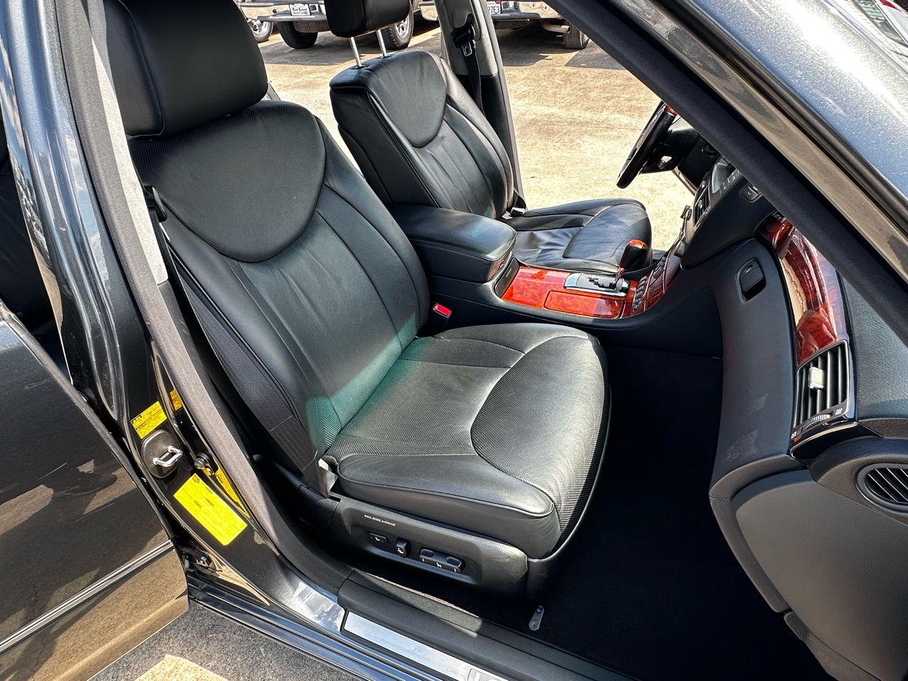 2005 Lexus LS 430 Luxury photo 28