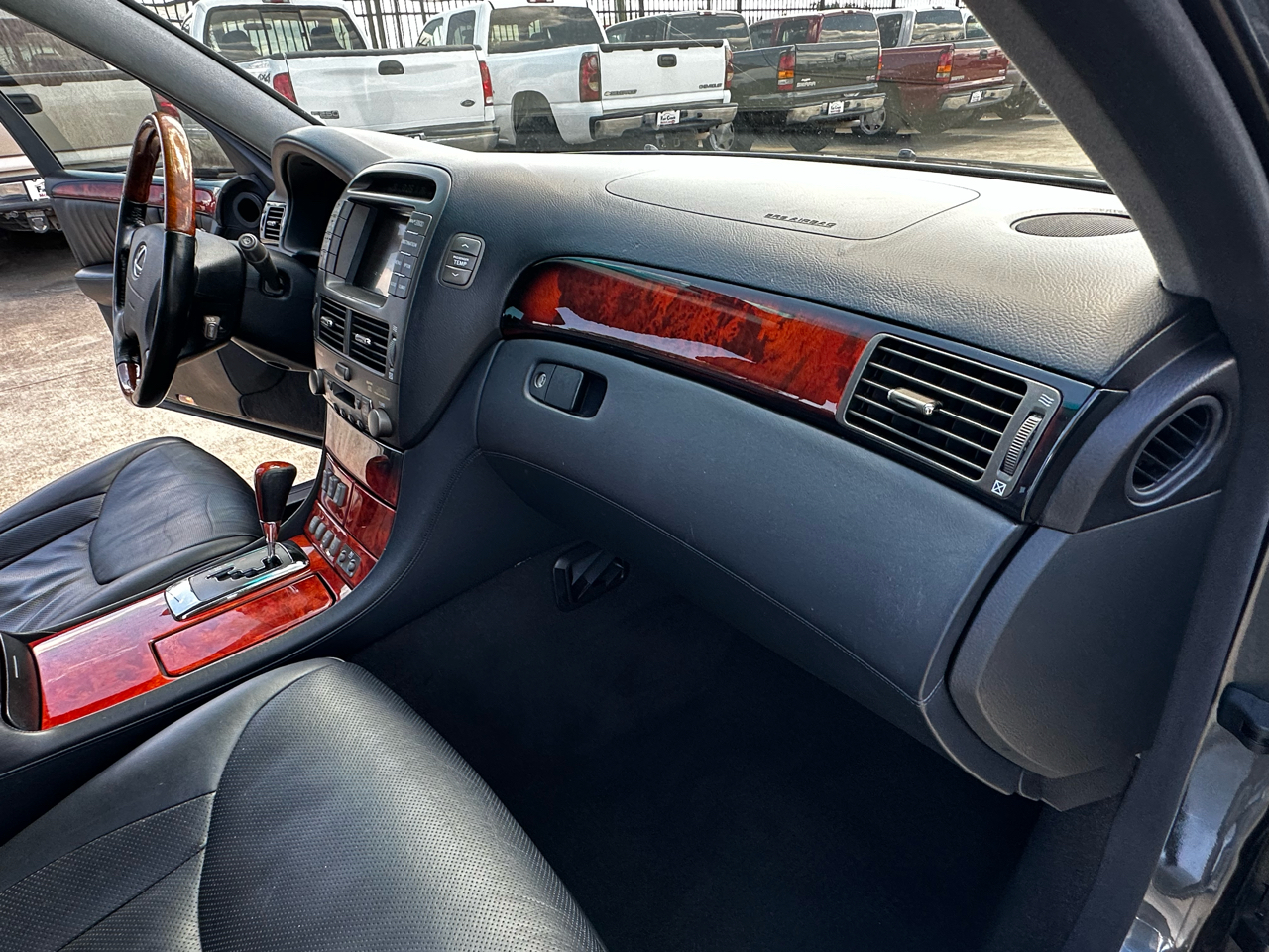 2005 Lexus LS 430 Luxury photo 30