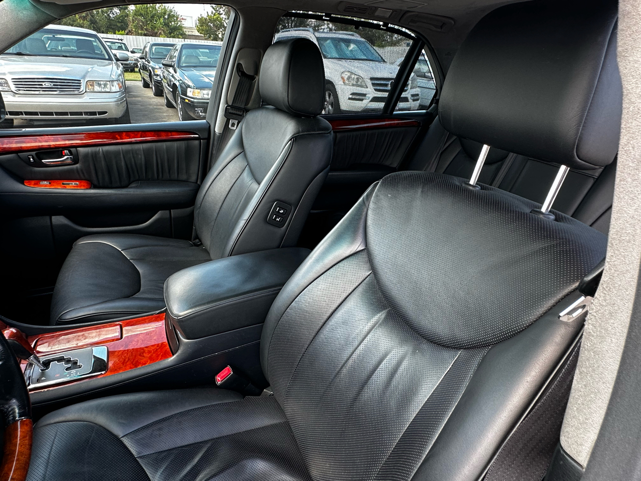 2005 Lexus LS 430 Luxury photo 36