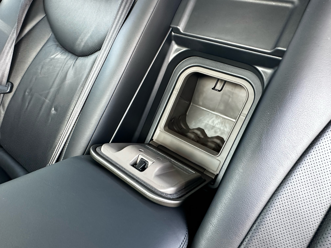 2005 Lexus LS 430 Luxury photo 51