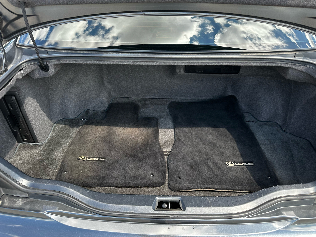Lexus LS 430  2005 Lexus LS 430  2005