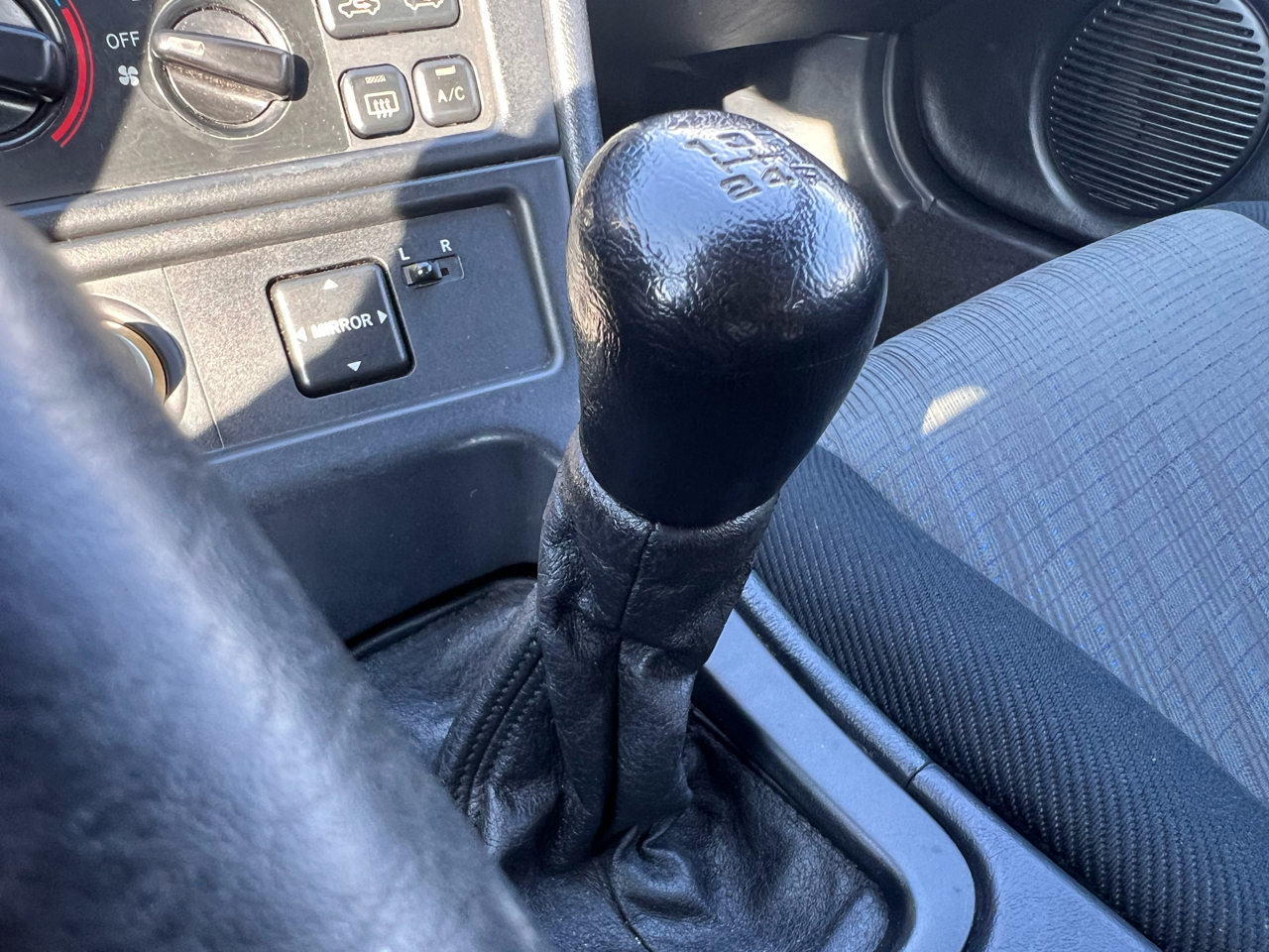 1994 Toyota Celica ST photo 24