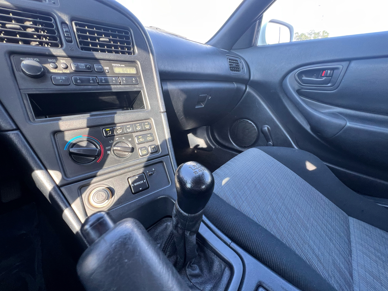 1994 Toyota Celica ST photo 26