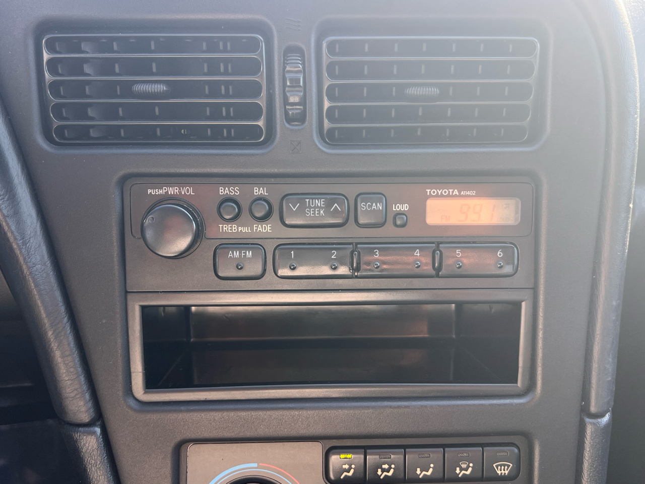1994 Toyota Celica ST photo 33