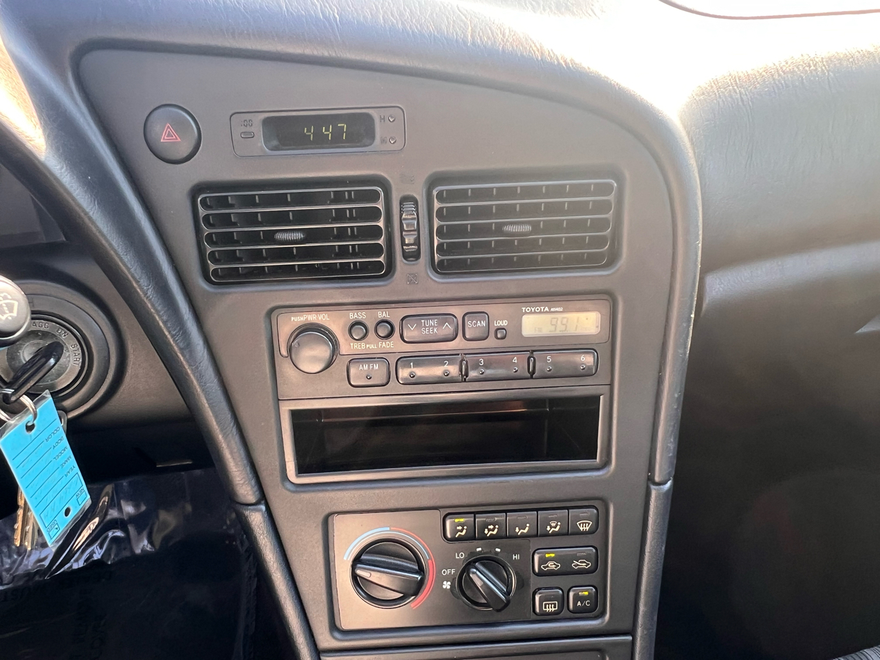 1994 Toyota Celica ST photo 34
