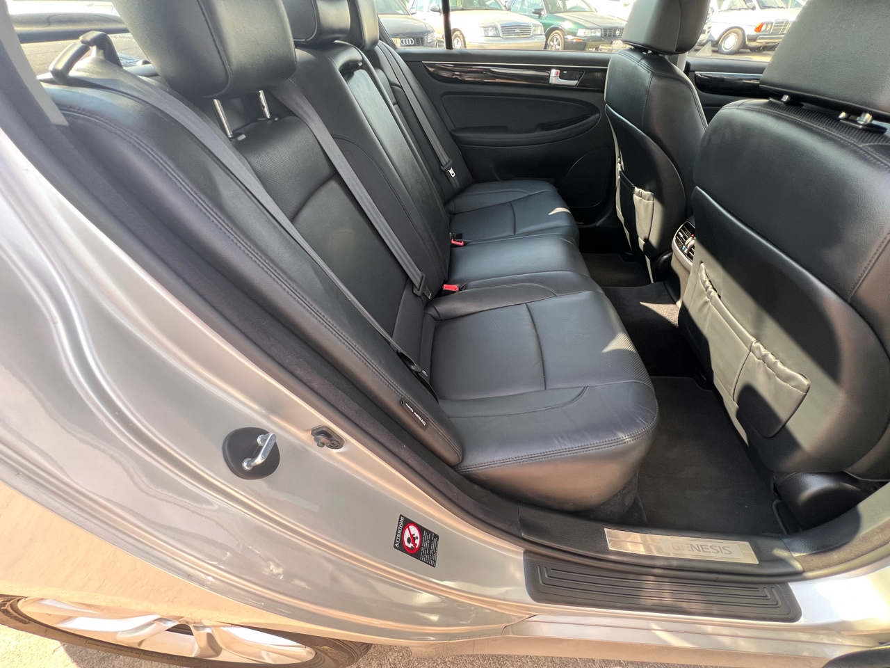 2013 Hyundai Genesis 3.8 photo 41