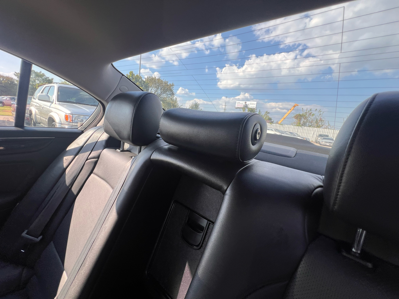 2013 Hyundai Genesis 3.8 photo 43