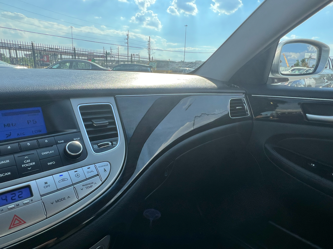 2013 Hyundai Genesis 3.8 photo 64