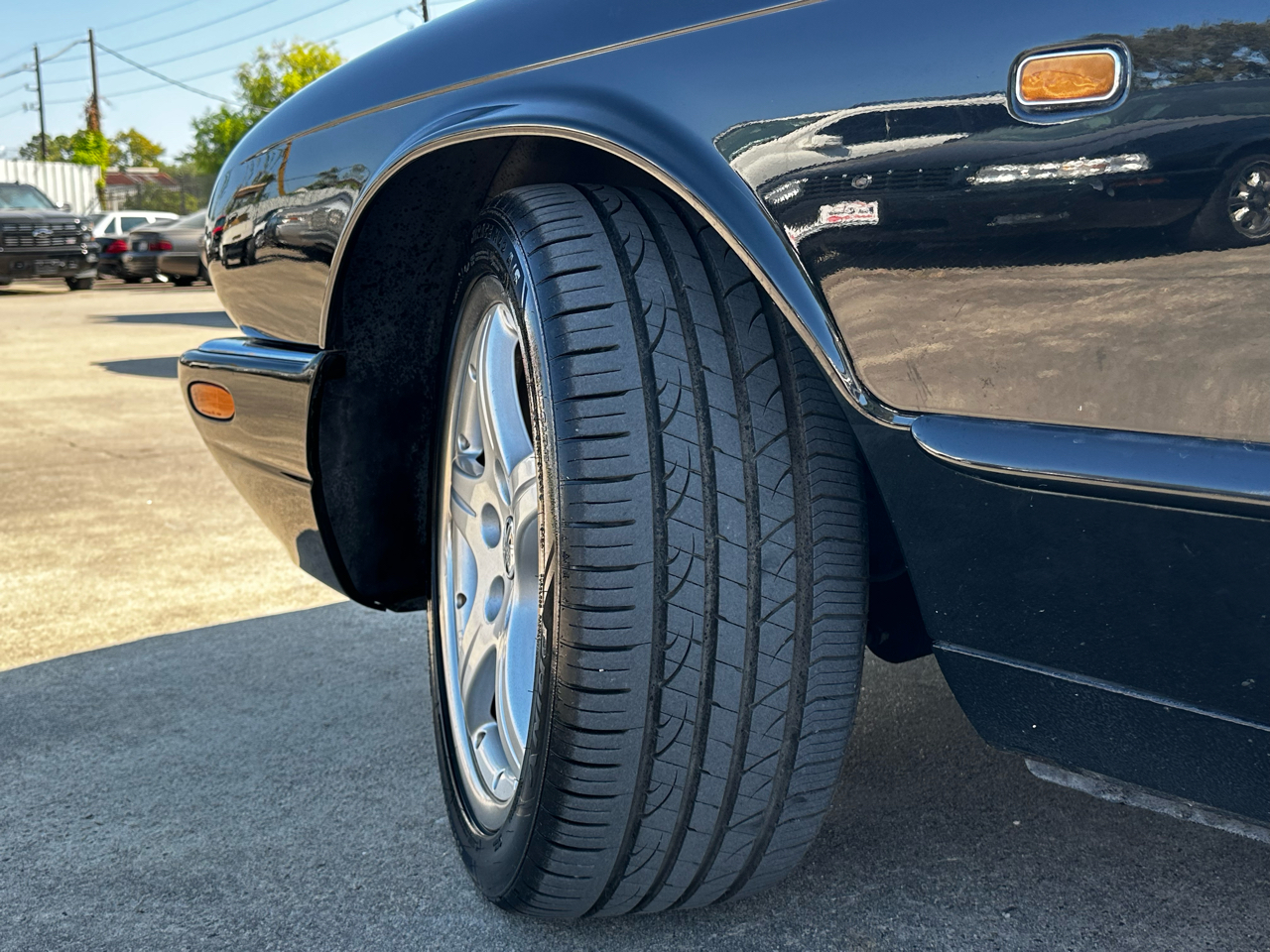 2003 Jaguar XJ XJR Supercharged photo 13