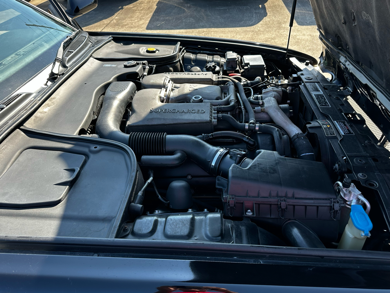 2003 Jaguar XJ XJR Supercharged photo 19
