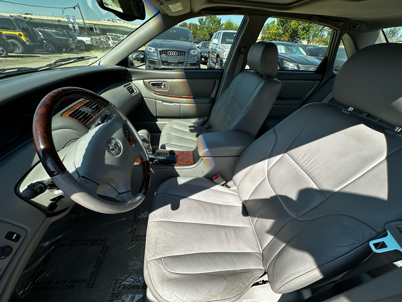 2003 Toyota Avalon XLS photo 12