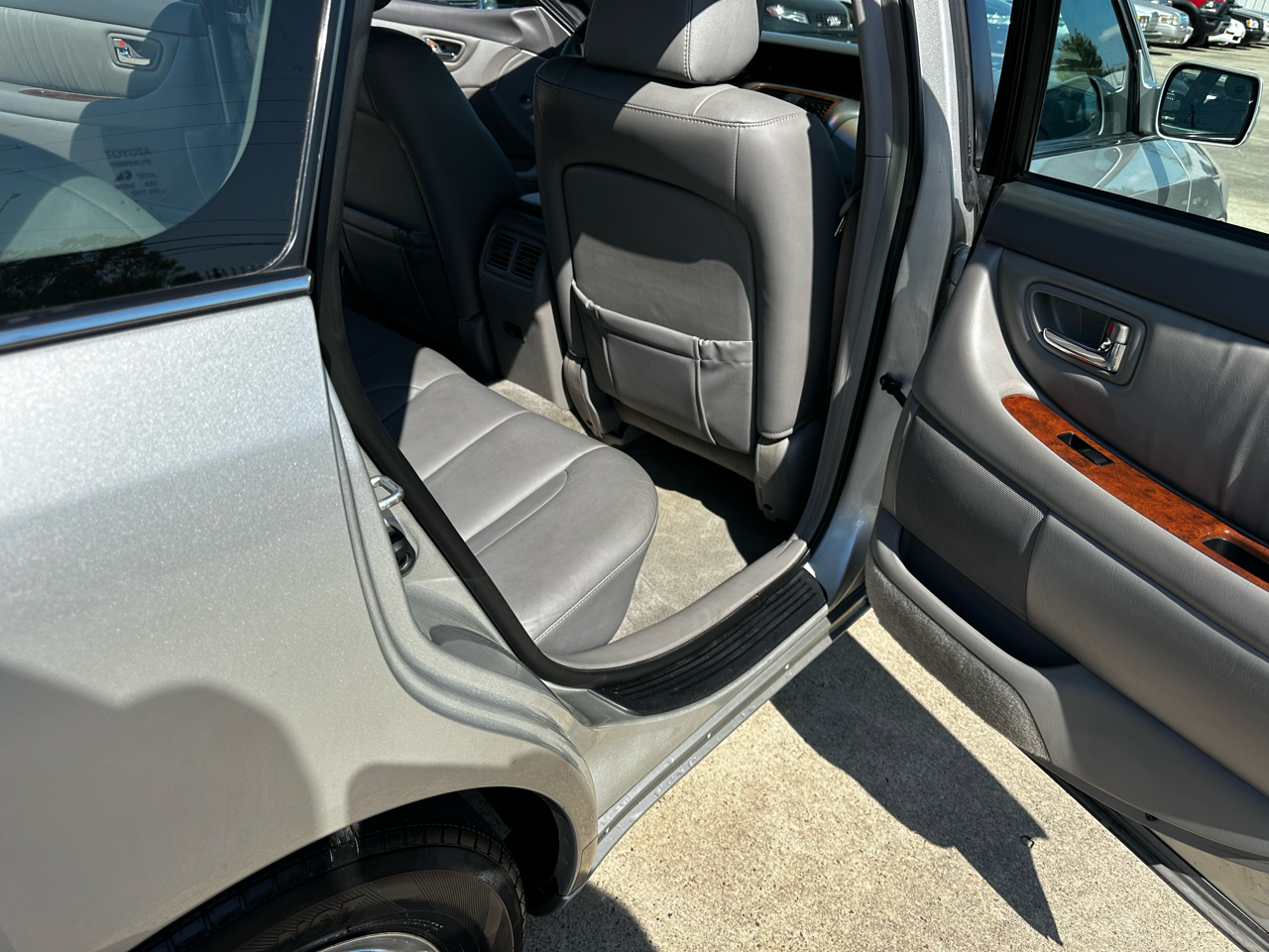 2003 Toyota Avalon XLS photo 18