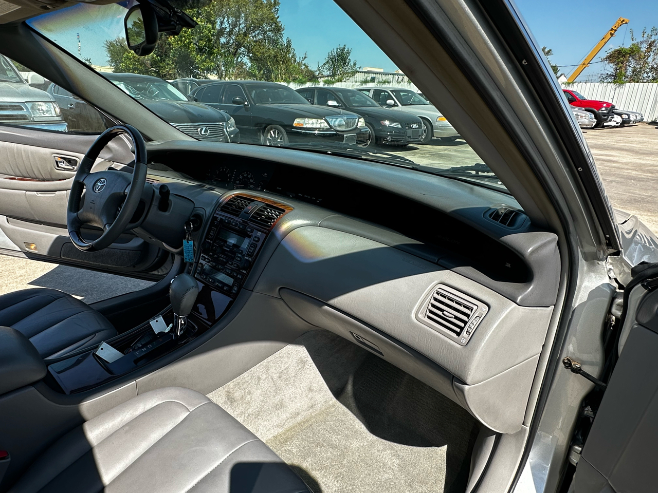 2003 Toyota Avalon XLS photo 28