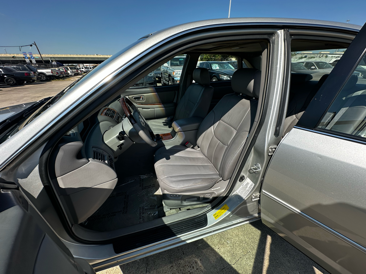 2003 Toyota Avalon XLS photo 43
