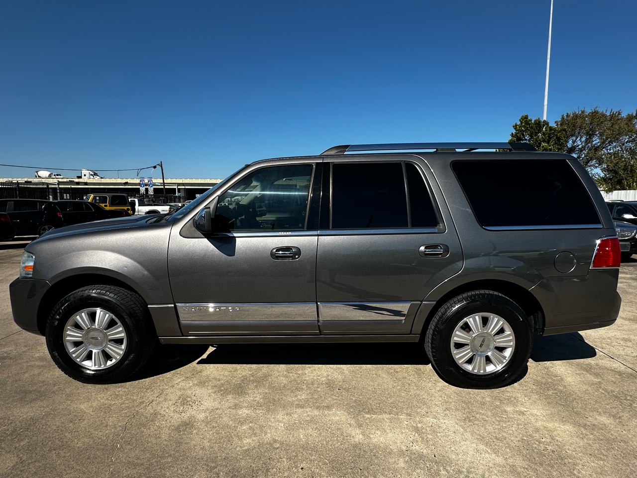 Lincoln Navigator 2WD 2012