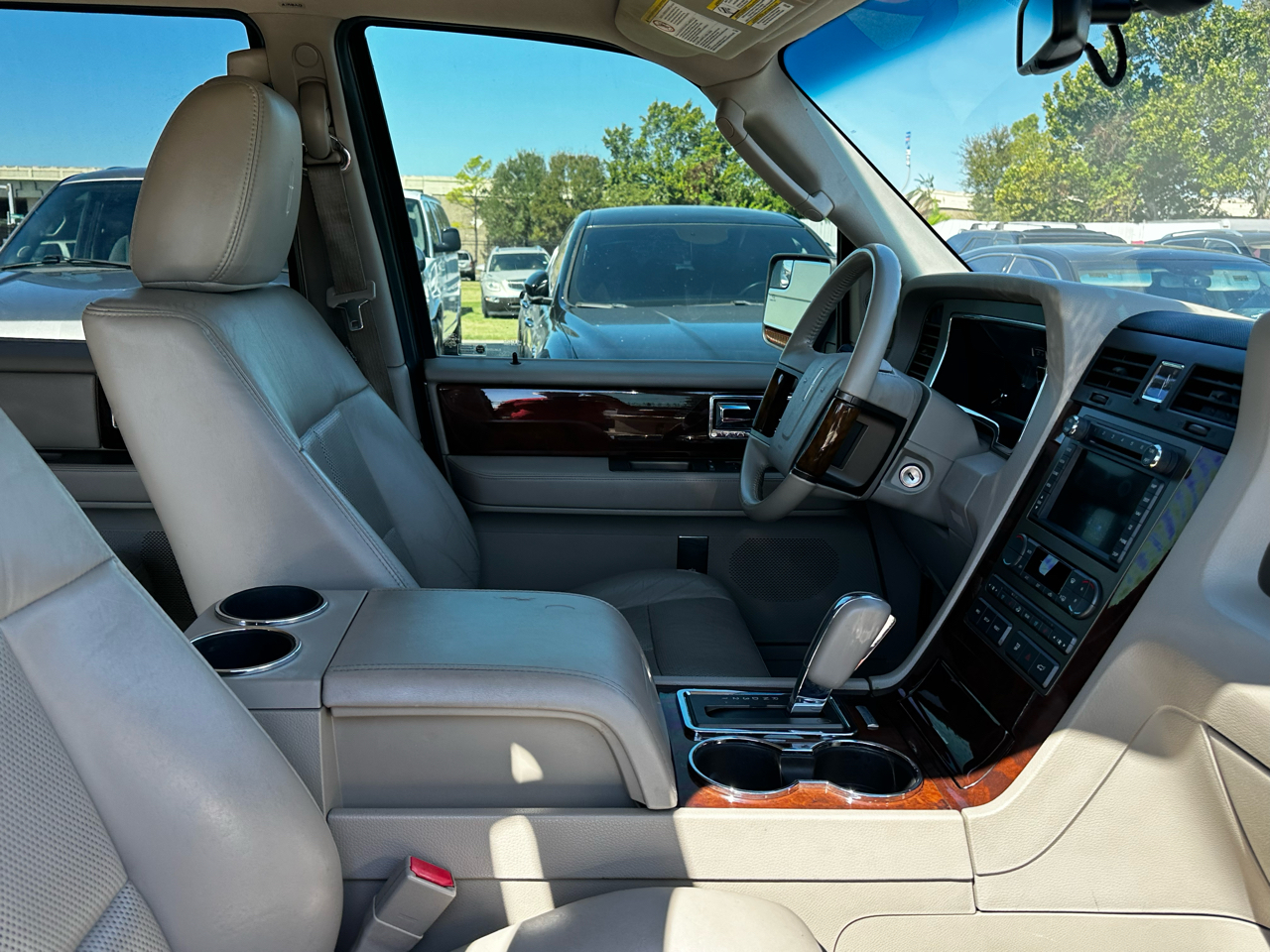 Lincoln Navigator 2WD 2012