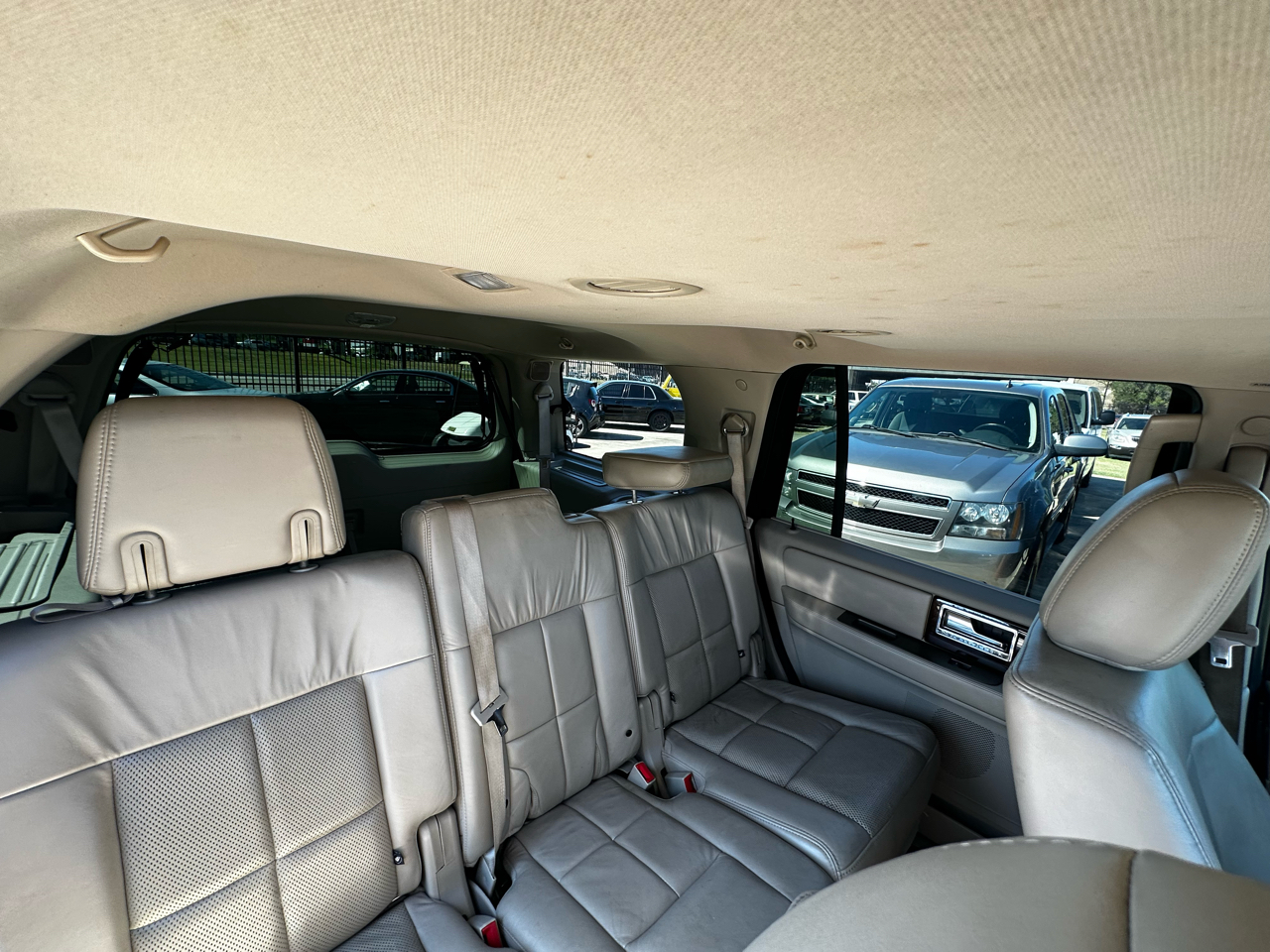 Lincoln Navigator 2WD 2012