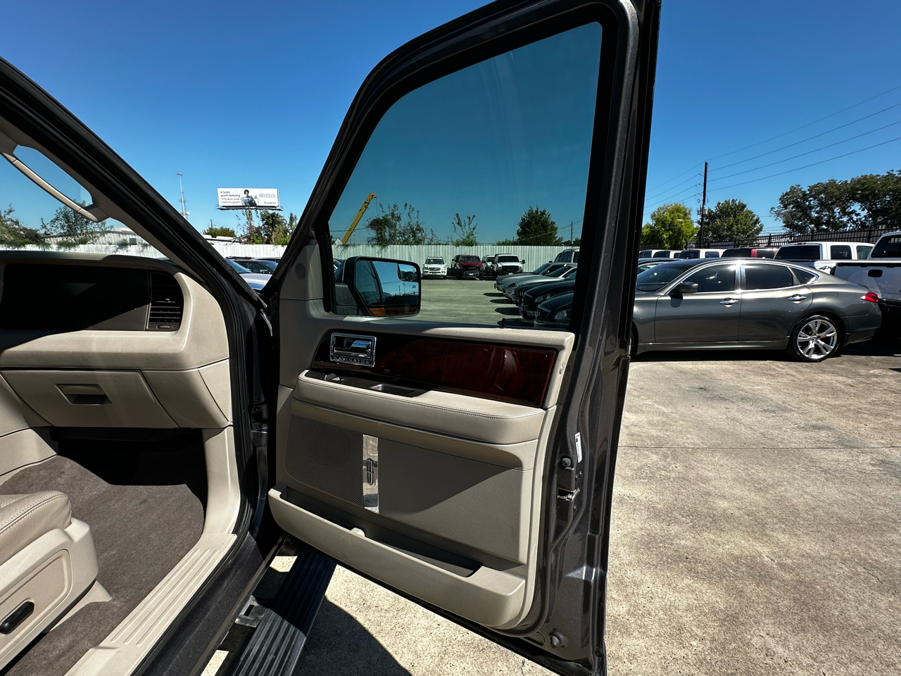 Lincoln Navigator 2WD 2012