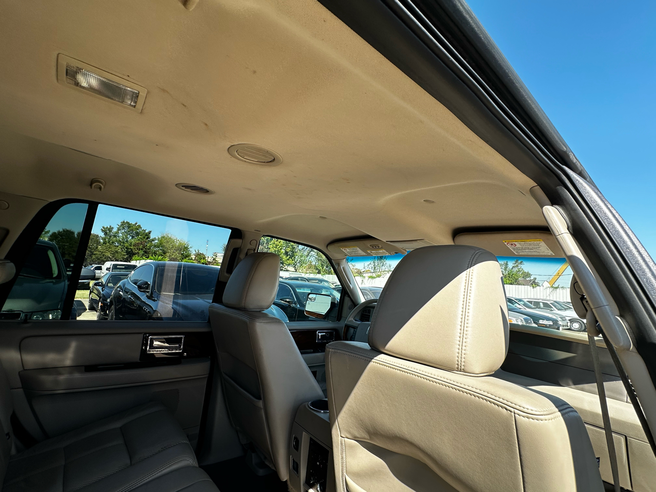 Lincoln Navigator 2WD 2012