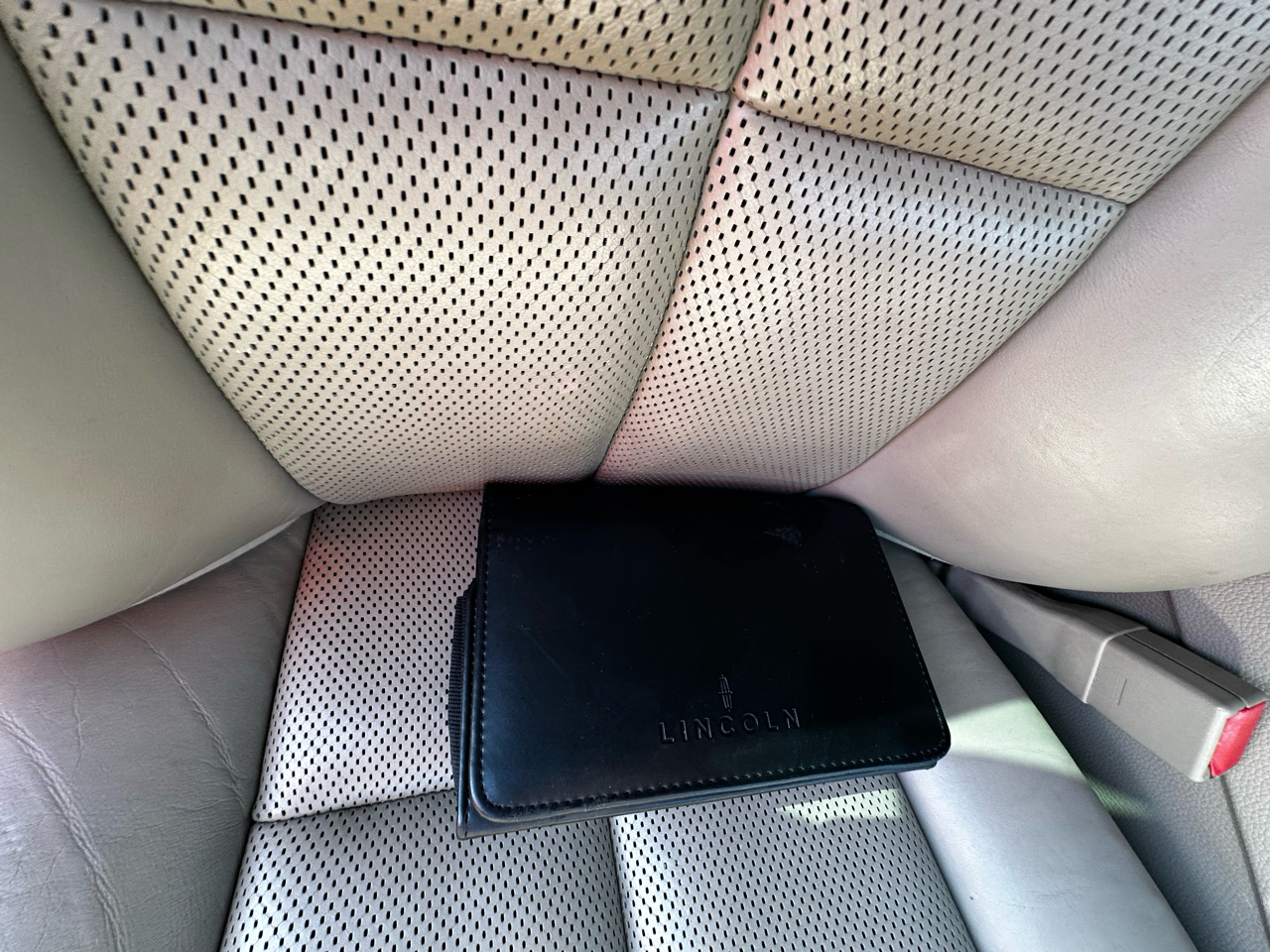 Lincoln Navigator 2WD 2012