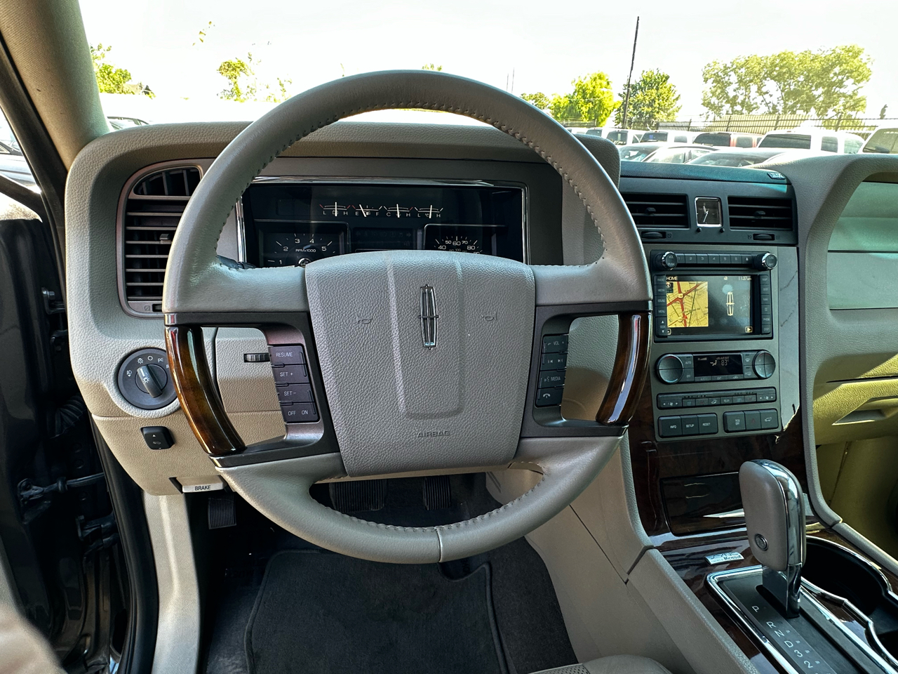 Lincoln Navigator 2WD 2012