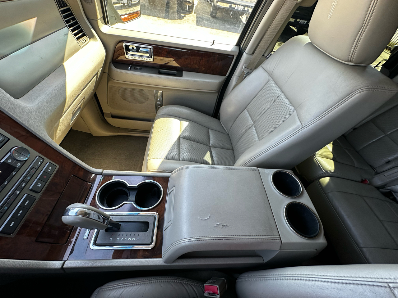 Lincoln Navigator 2WD 2012