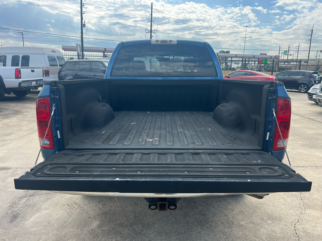 Dodge Ram 2500 SLT Quad Cab 2WD 2003 Dodge Ram 2500 SLT Quad Cab 2WD 2003